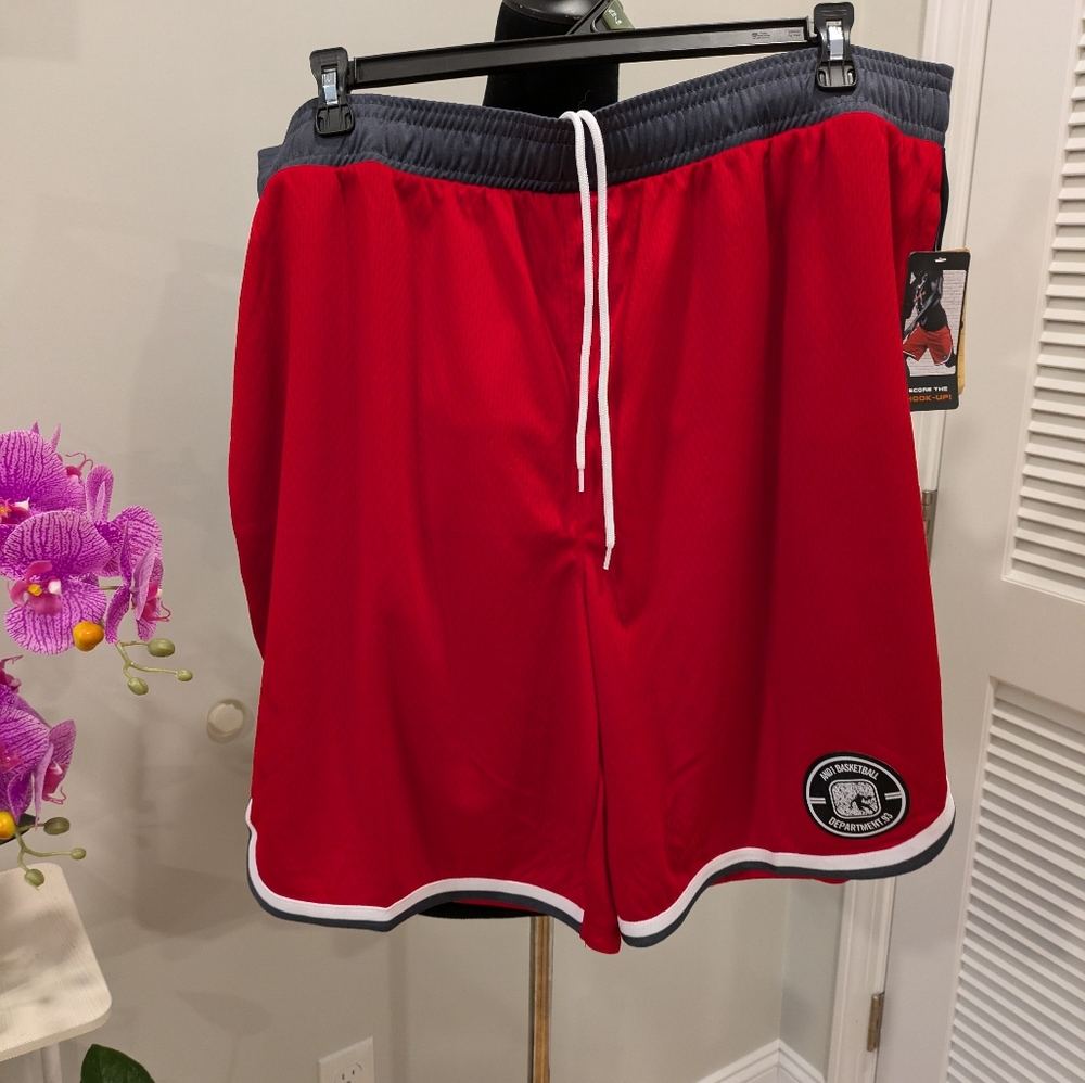 Red Athletic Shorts with Contrasting Waistband and White Trim Size 3XL